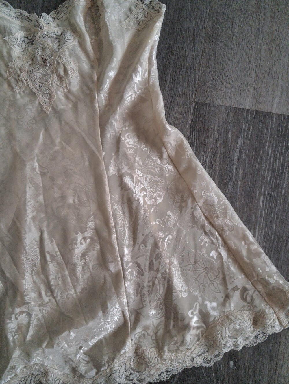 Vintage Victoria's Secret 80s Gold Label Cream Lace Chemise Mini Slip Dress - Picture 3 of 7